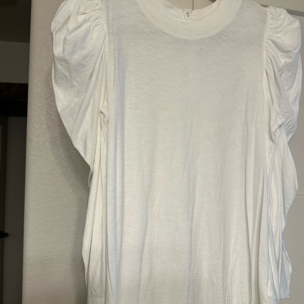 Nation LA White Women's Top excellent condition size large long puff sleeves